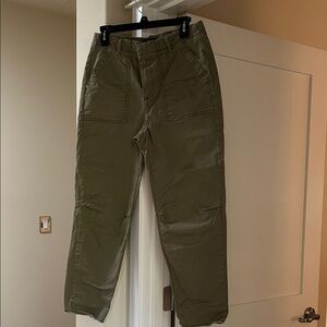 Banana Republic Women’s Khaki Cargo Pants